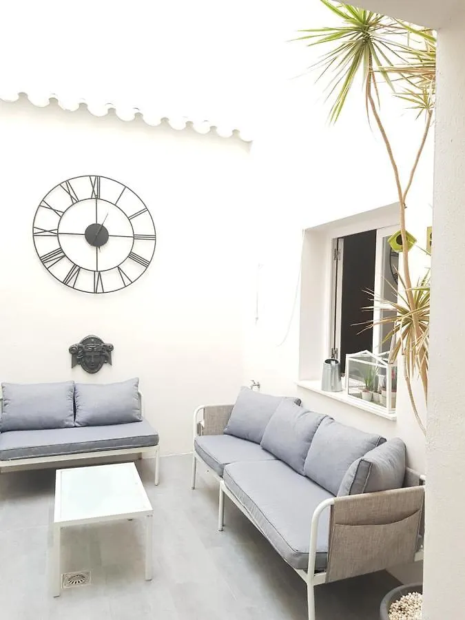 House Sevillana - Patio Apartment